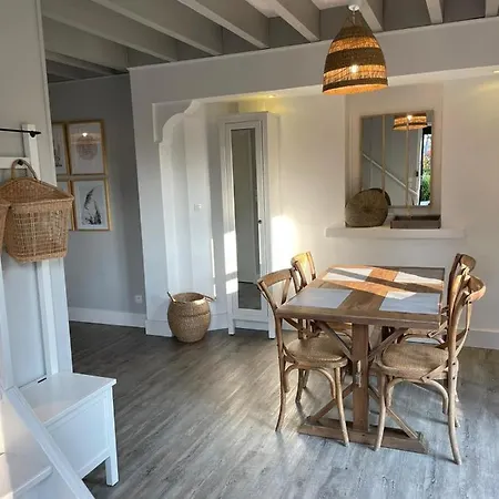 1 Deauville * Canapville (Calvados)